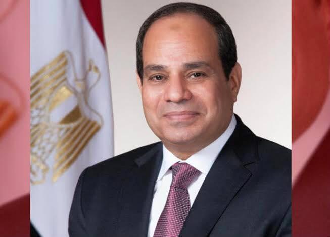 السيسي يجدد ثقته في الشعب المصري.. معا سنعبر المرحلة